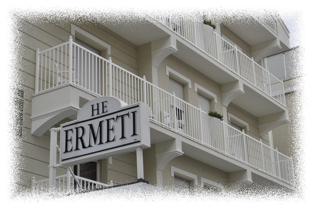 Hotel Ermeti B&B Brunch Riccione Dış mekan fotoğraf